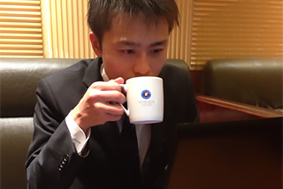 15:00 カフェでPCチェック