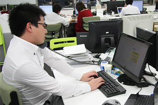 10:00 案件の進捗管理・レポート作成